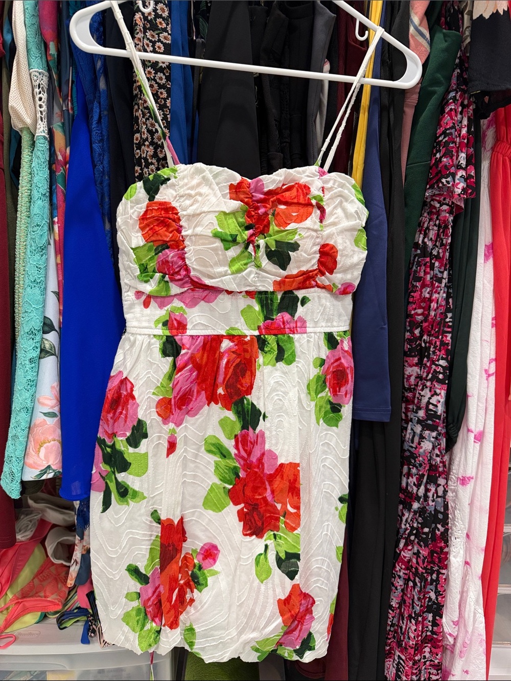 White Mini Floral Dress with Red & Pink Flowers Juniors 7 Small